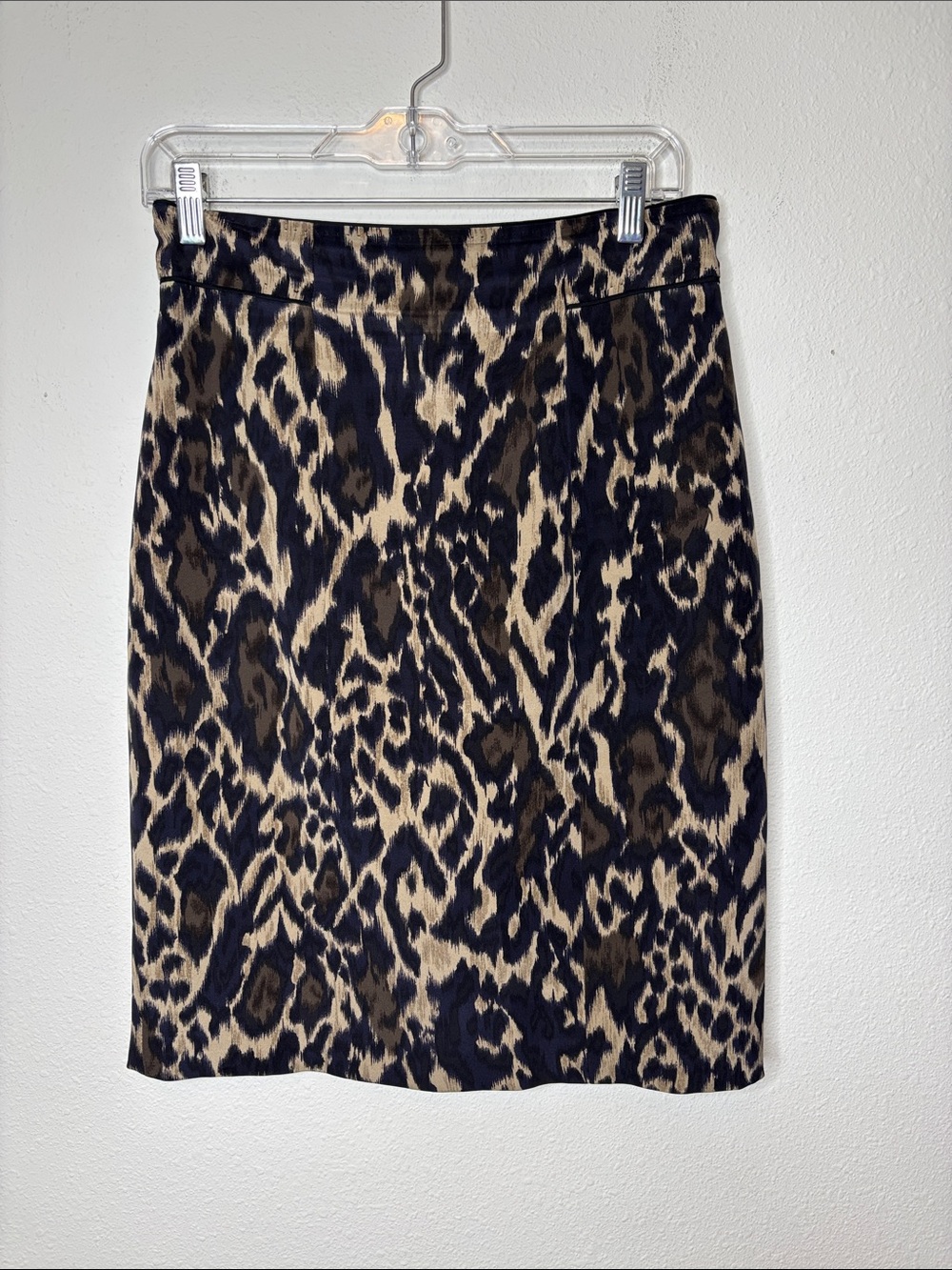 Elie Tahari Leopard Print Pencil Skirt in Brown and Black